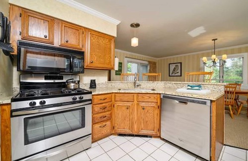 Stowe Area Resort | Discover Stoweflake Mountain Resort & Spa: Top Amenities Await