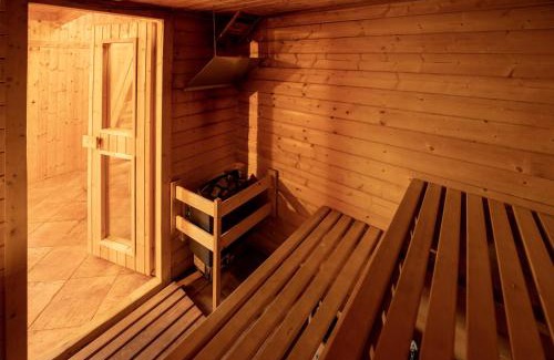 Strazne Ski Chalet | Family-Friendly Strážné Chalet with Top Guest Ratings