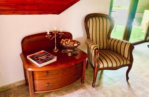 Szekszard Apartment | Guest Rated 10/10 at Strázsa Vendégház with Breakfast & Kitchen