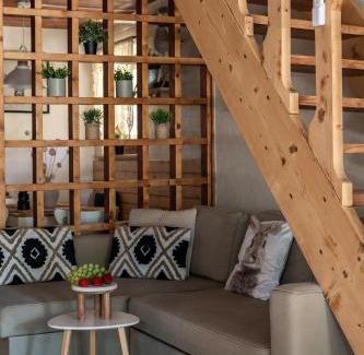 Pcim Ski Chalet | Explore STRÓŻÓWKA SKI&SPA: Riverfront Retreat with Hot Tub
