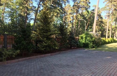 Jurmala Villa | Oceanfront Haven at Strēlnieku prospekts Villa 44