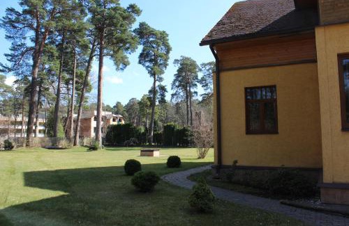 Jurmala Villa | Oceanfront Haven at Strēlnieku prospekts Villa 44