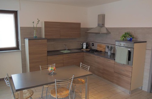 Alba Apartment | Outstanding Strada Romano House: Family-Friendly Retreat