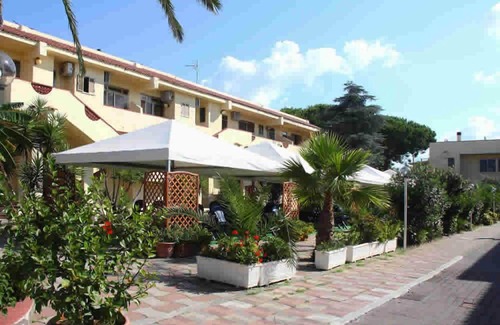 Santa Maria del Cedro Condo | Pet-Friendly Stay on Strada Statale 18 Tirrena Inferiore