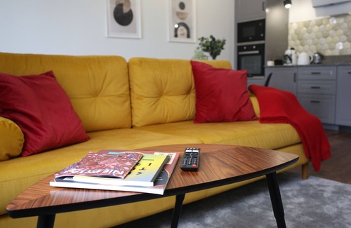 Stradom Apartment | 2-Room Apartment Steps from Wawel Castle with Breakfast