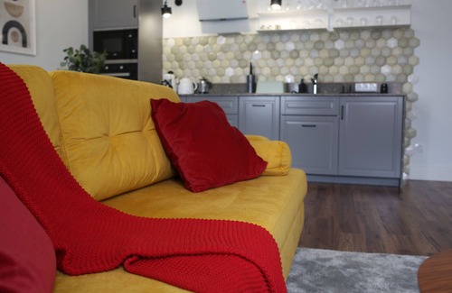 Stradom Apartment | 2-Room Apartment Steps from Wawel Castle with Breakfast