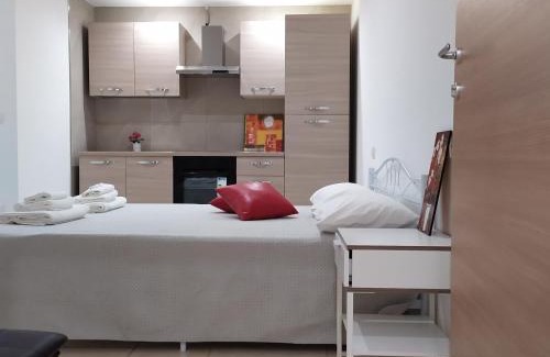 Gravina in Puglia Apartment | Pet-Friendly Stradone 132: Guest Rated 9/10 with Breakfast