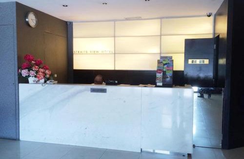 Central District Hotel | Family-Friendly Straits View Hotel JB with Dining Options
