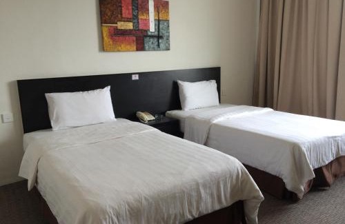 Central District Hotel | Family-Friendly Straits View Hotel JB with Dining Options