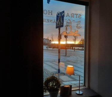 Vanersborg Hotel | Relax at Strand Hotell: Pet-Friendly with Restaurant & Breakfast