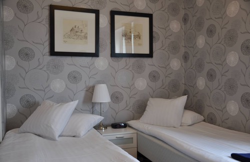 Vanersborg Hotel | Discover Strand Hotell: Wheelchair Accessible & Family-Friendly