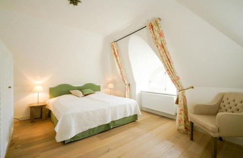 Falshoft Apartment | Oceanfront Strandhaus Falshöft 3 - Perfect Family Retreat