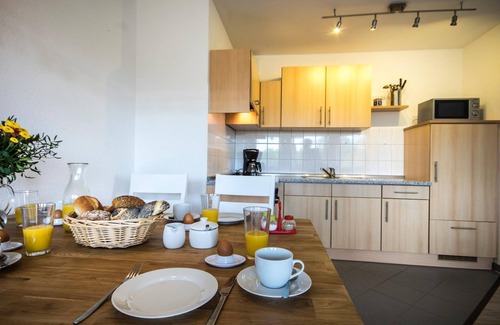Sahlenburg Apartment | Cozy Strandhaus Nordseebrandung with Oceanfront Views
