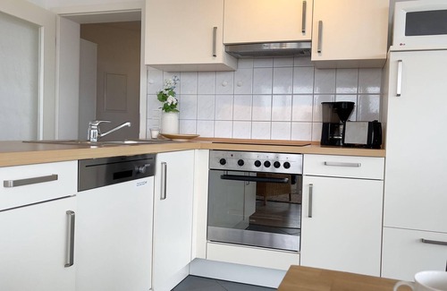 Sahlenburg Apartment | Oceanfront Strandhaus Nordseebrandung with Top Amenities