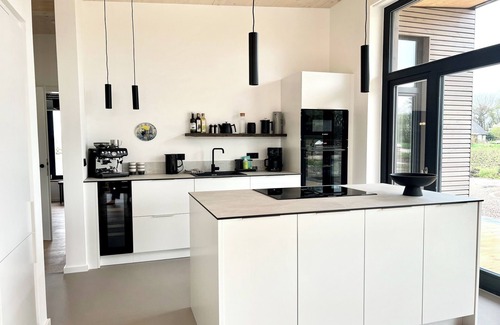 Suderdeich House | StrandHaus - the rich contrast