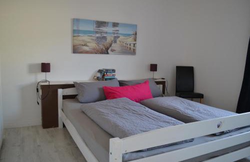 Gluecksburg House | Relax at Strandhof Holnis: Oceanfront Retreat with Pool
