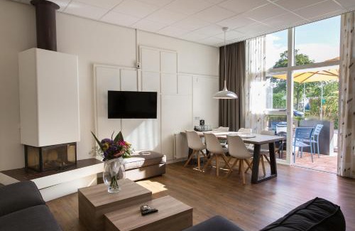 Oostkapelle Hotel | Beachfront Relaxation at Strandhotel Bos en Duin