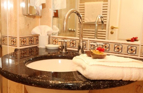 Graal Mueritz Hotel | Relax at Strandhotel Deichgraf - 4-Star Spa Retreat