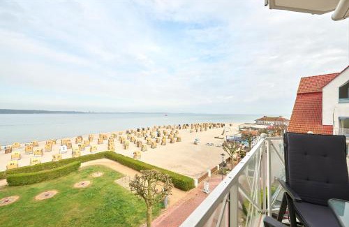 Laboe Apartment | Oceanfront Strandhotel 27: Family-Friendly Beach Escape