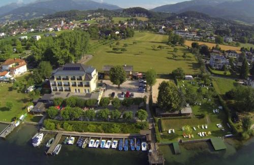 Seeboden Hotel | Oceanfront Strandhotel Pichler: Family-Friendly Retreat