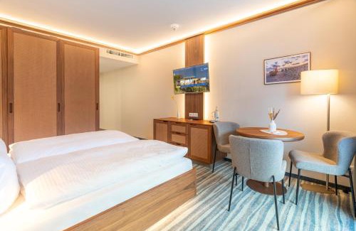 Koelpinsee Hotel | Serene Strandhotel Seerose: Oceanfront Bliss Awaits