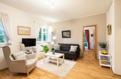 Ostseebad Ahrenshoop Apartment | Enjoy a Family-Friendly Stay at Strandleben 03