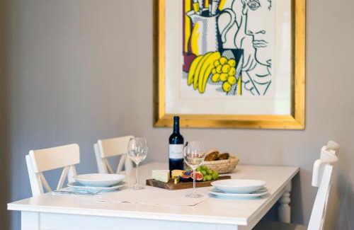 Ostseebad Ahrenshoop Apartment | Pet-Friendly Retreat with Pool: Strandleben 06 - Lyonel Feininger