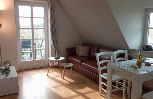 Goting House | Relax at Strandmöwe: Pet-Friendly 4-Star Retreat with Balcony