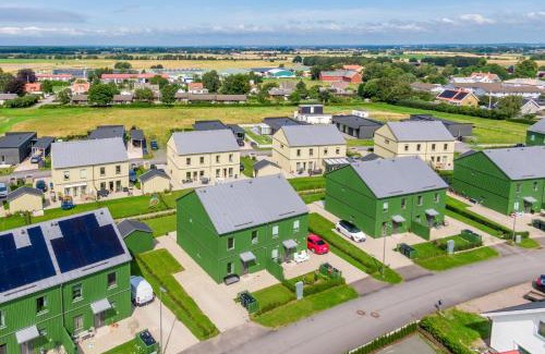 Ostra Karup Apartment | Beachfront Rental in Båstad - Family-Friendly Getaway