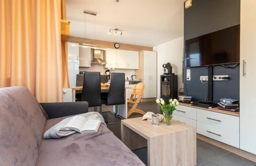 Grossenbrode Apartment | Cozy Strandpark Großenbrode: Family-Friendly Retreat