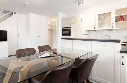 Juist House | Relax at Strandstraße Bontje: Family-Friendly Getaway