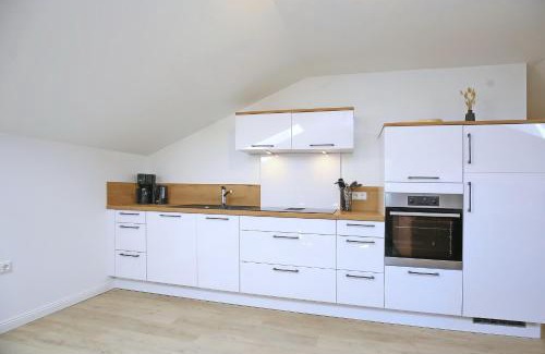 Tarnewitz Apartment | Oceanfront Strandvilla Meeresblick Wohnung 07 with Views