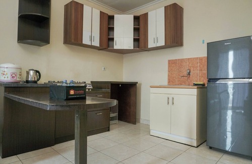 Kelapa Gading Barat Apartment | Convenient 2BR City Home Apartment for Family Stays