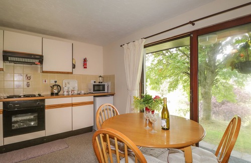 Beauly Cottage | Discover Strath Glass View with Scenic Garden in Cannich