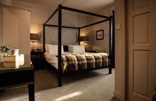 Strathaven Hotel | Discover Comfort at Strathaven Hotel with Family-Friendly Amenities