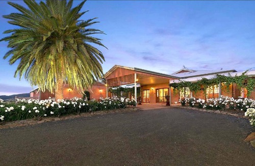 Scone Bed & Breakfast | Experience Strathearn Park Lodge: 4-Star Comfort Awaits
