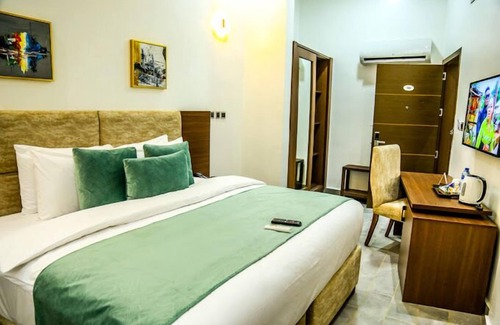 Asokoro Hotel | Discover Stratton 38 Asokoro: Family-Friendly Retreat