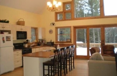 Londonderry House | Unforgettable Ski Getaway: Stratton, Okemo & Bromley