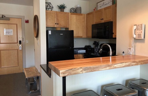 Stratton Mountain Apartment | Inviting Stratton South Long Trail Studio Near Village & Lifts