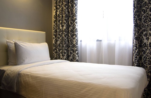 Brinchang Resort | Discover Strawberry Park Resort: Pool, Spa & Family Fun