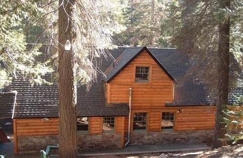 Strawberry Cabin | Riverfront Estate at Strawberry: Guest Rated 9.8/10!