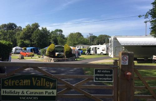 Heamoor Resort | Family-Friendly Getaway at Stream Valley Holiday Park