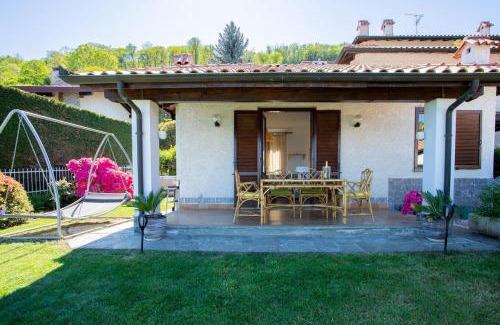 Carcioni Villa | Stresa nearby Villetta panoramic Lake Maggiore view