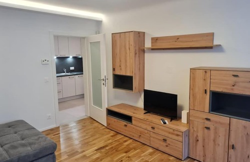 Neulerchenfeld Apartment | Relaxing City Apartment in Vienna - Pet and Child Friendly