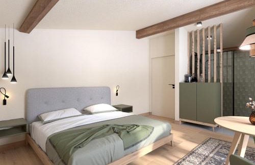 Tirolo Bed & Breakfast | Family-Friendly Getaway at Stricker Aparthotel with Pool