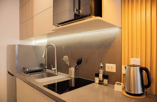 Leuro Apartment | Striking 1BR in Miraflores