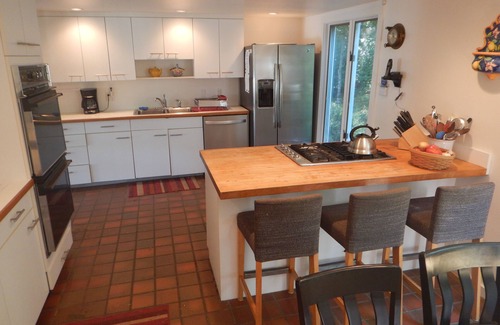 Chilmark House | Stylish 5BR Chilmark Home with Sound Views & Pet-Friendly