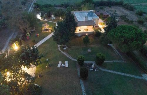 Kanelion Apartment | Discover Strofilia Farm House: Oceanfront Retreat in Kalogria