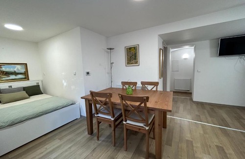 Breclav Apartment | Pet-Friendly Retreat at Stromořadní 17 - Rated 8.7/10
