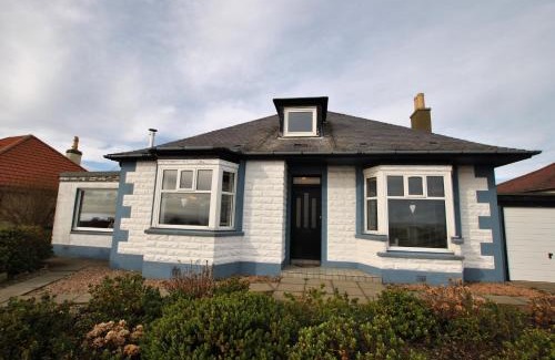 Pittenweem House | Stronvar: Coastal Home with Breathtaking Sea Views